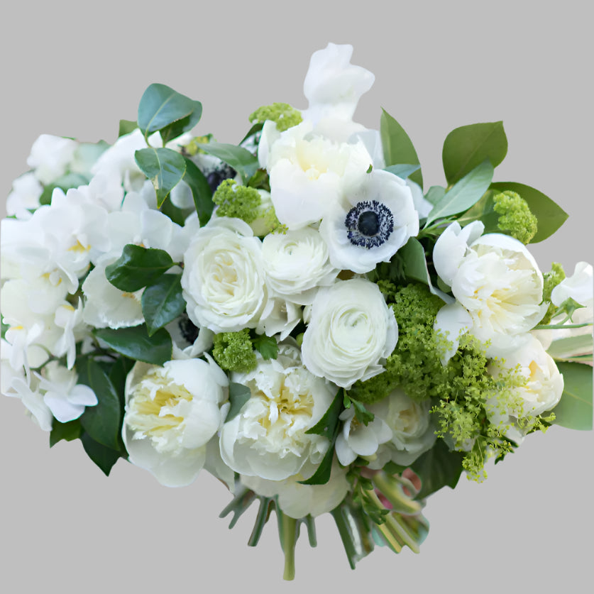 White and Green bouquet delivered Tuggeranong